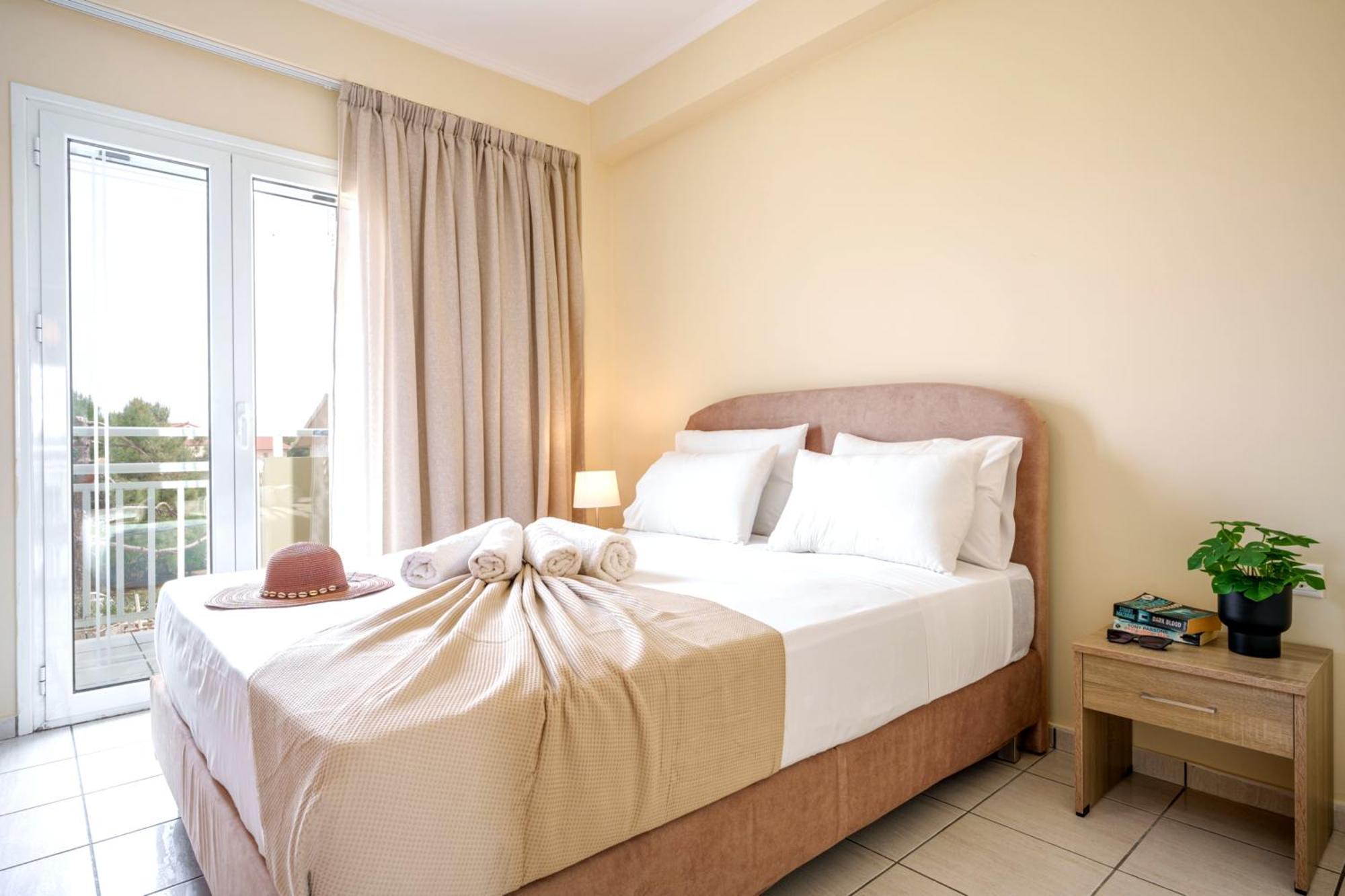 Solomos Apartments Skala  Екстериор снимка